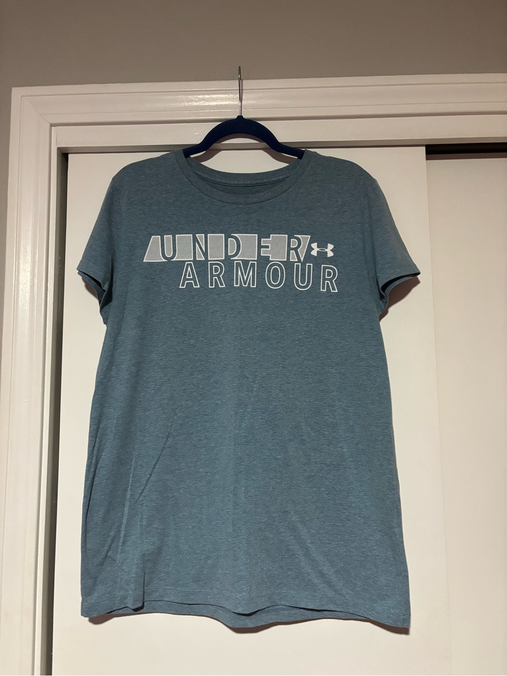 Under Armour Women’s  Blue Graphic Logo T‑Shirt